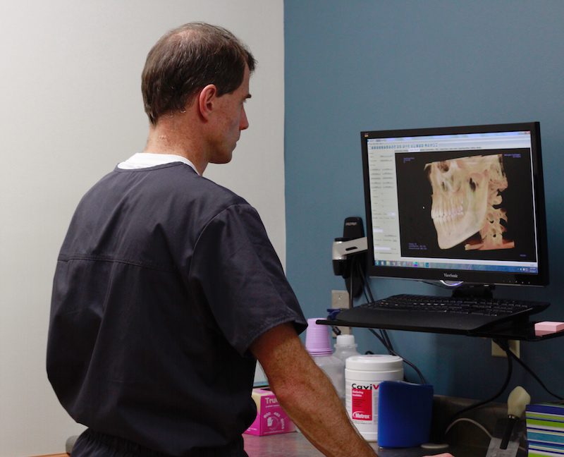 Dr. Scott Puckett oral surgeon